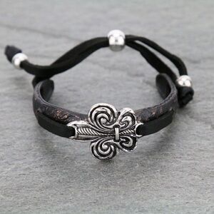 Vintage Unisex Adjustable Fleur de Lis Charm Leather Bracelet